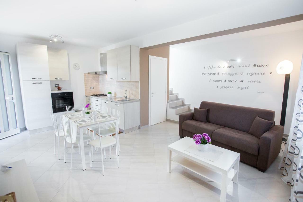 Le Zagare Apartment Lascari Exterior photo
