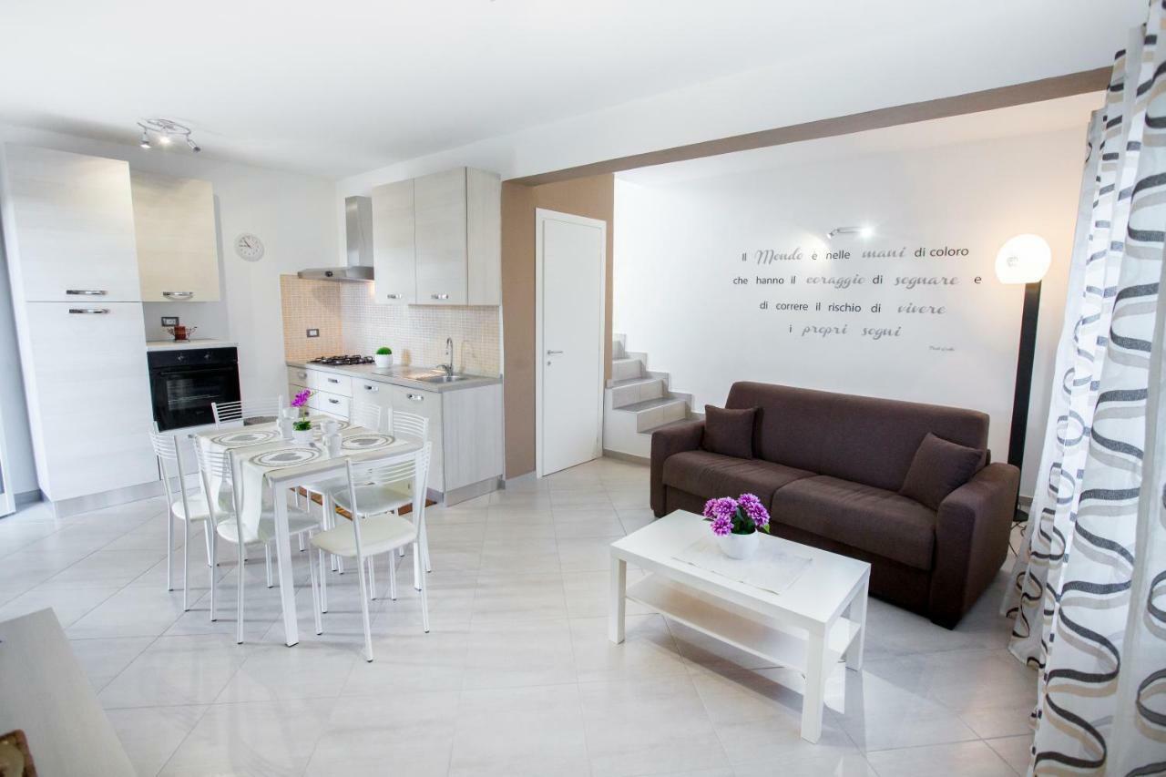 Le Zagare Apartment Lascari Exterior photo